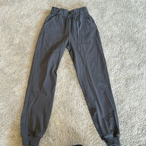 Lululemon Stretch High Rise Jogger size 0